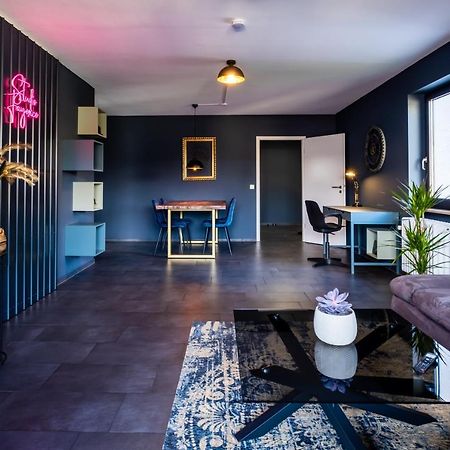 קרלסרוהה Studio Fayence - Emma, Netflix, Wifi, Workspace מראה חיצוני תמונה